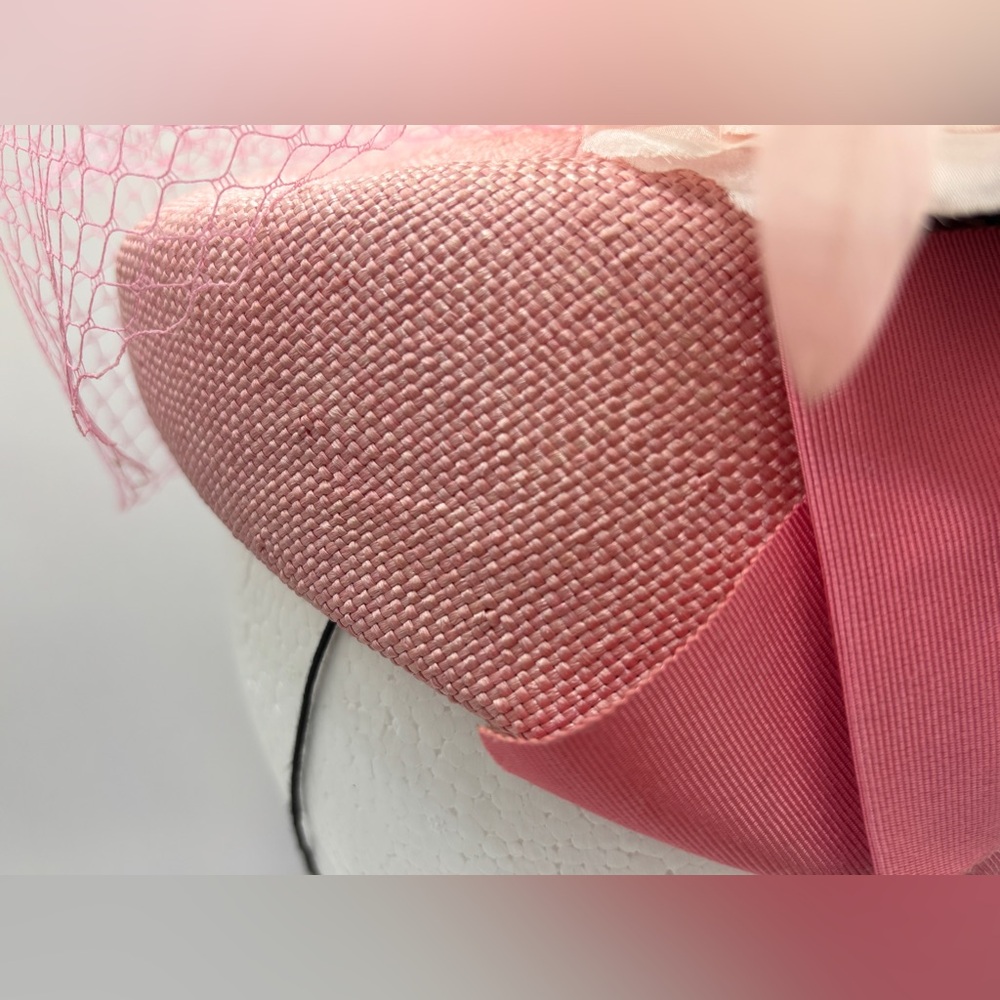 Vintage Ruth Alan Pillbox Hat with Birdcage - Picture 3 of 10